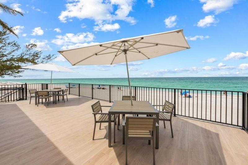 Seabreeze At Anna Maria Island Inn Брадентон-Бич Экстерьер фото