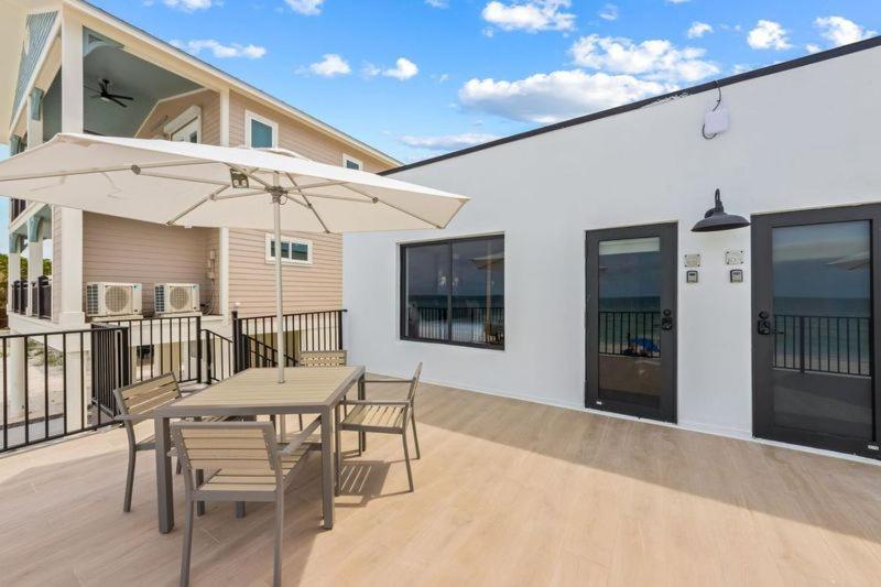Seabreeze At Anna Maria Island Inn Брадентон-Бич Экстерьер фото