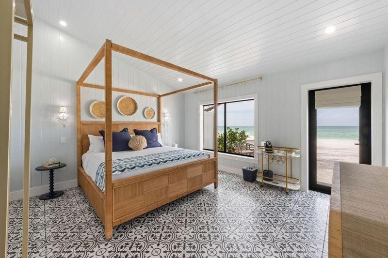 Seabreeze At Anna Maria Island Inn Брадентон-Бич Экстерьер фото