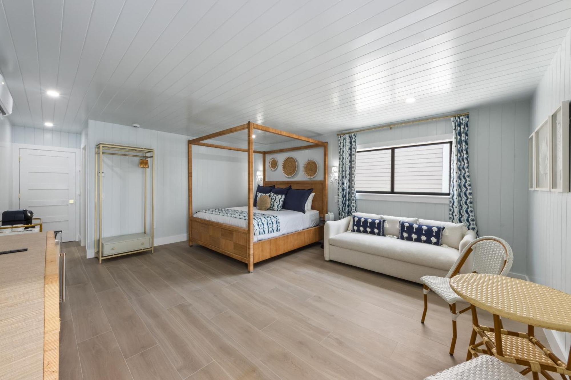 Seabreeze At Anna Maria Island Inn Брадентон-Бич Экстерьер фото